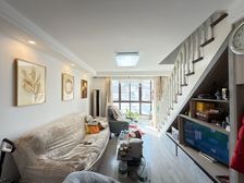 金碧汇虹苑 六楼带阁楼 阁楼做一房一厅一卫 随时看