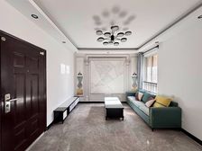 近龙湖天街,业主急售房源,看房钥匙在手,看中价格可谈,手慢无