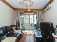 东陆新村六街坊 3室1厅1卫 精装修 319万元