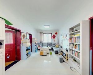 北环路25号院中间楼层低密度有户型方正