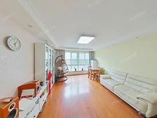 陆家嘴花园 4室1厅2卫 简装修 1140万元