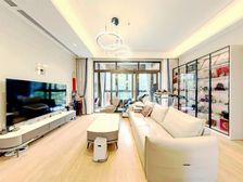 雅戈尔嵩江府 一楼花园 价 美近地铁 南北通透