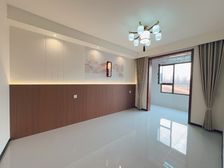 阳光盛景南北通透方正四居 豪华装修四叶草户型,