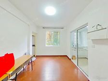 金领国际 3室1厅1卫 简装修 275万元