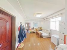 全明户型边套 小区中间位置