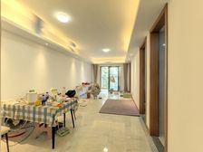 洺悦芳华 此房已经满两年,精装3房,三环内品质小区