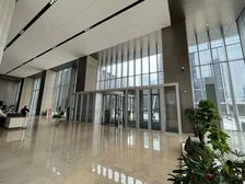 真实!CBD万科中心低于市场价!精装带家具楼下地铁口!随时看