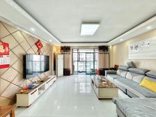 金色雅园三期精装三房电梯8楼 对红领巾和慧泉一初 价格可谈