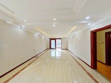 【买房找我不收费】万达 金帅府大三居 保持好 拎包入住 急售