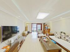 【买房找我不收费】中三街 大3居 高层采光好 好房急售