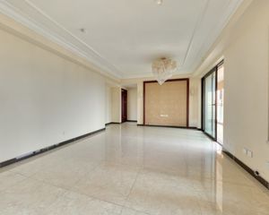 恒大锦城 4室1厅 南 北