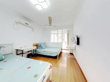 老业主单边挂牌,诚意出售,总监力推,楼层好,好出租,看房方便