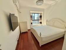 徐汇新房龄小区,南北通透,两梯四户,出门地铁口