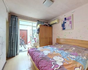 华江一村 1室1厅 南