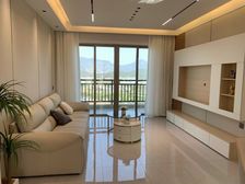 一万上车,凤城明珠,来电送字母车位,标价可少五万,送家私家电