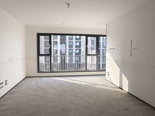 带车位新交房天正山河玺院 一梯一户全名通透通连阳台方正户型