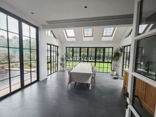 急急急 业主生意周转诚心诚意 自住豪华装修 四季公园景色如画