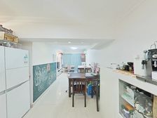 位置安静 满五一套 带地暖 价格可大谈