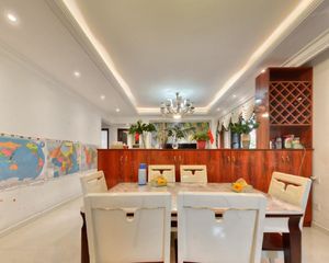 德商华府天骄 4室1厅 东 西