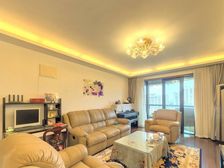 绿城醉好的板式二房二卫,带车位,小区安静位置,诚意出售,