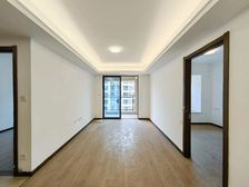 价格漂亮,房东急卖,轻轨6号线,湿地公园,高新产业园,随时看