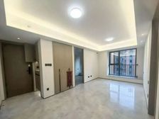 一天未入住 纯新房 三阳开泰户型双明卫 大学城地铁西地铁