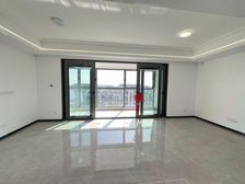 中建颐璟臺 136平大户型大横厅 南北通透 双卫 精装修