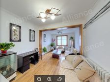 西工区 王城公园三室两厅,电梯入户,双气入户,精装拎包入住