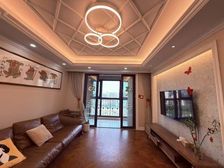 房东诚售 人车分流 飞机大三房 高区景观层 视野好 有车位