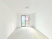 地杰国际城D街坊 临地铁 交通便捷 带电梯 楼龄新 中间楼层