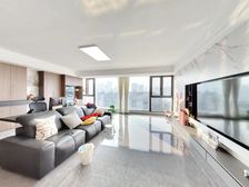 必看好房:洋房纯边户两梯两户电梯入户得房率高七米大横厅精装修