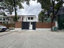 会展中心旁 花园200平 |全新装修一次未住 好房