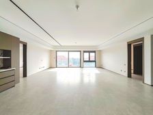 大虹桥核心地段珍藏大平层189平 接近9 的朝南大横厅