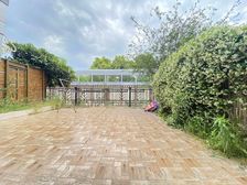 观庭联排别墅 南临河南花园别墅 户型好 装修可拎包入住