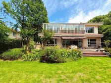 没办法了!全球寻找有缘人,占地1500平,南花园,南临河