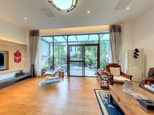 万科松湖中心 4室2厅 184.6平