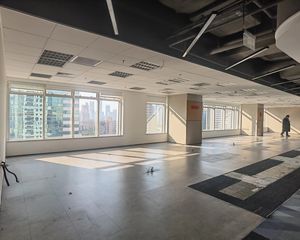 外资撤(百年淮海中路) 整层 出售力宝广场 近上海广场