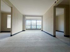 两江新区一线核心板块!下楼即轻轨,出门即商圈