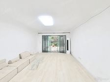 碧云新天地一期 2室2厅1卫 精装修 500万元