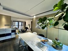 上海滩花园带车位全新精装可拎包住 外滩人车分流高档住宅 满五