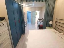 新出笋盘 接受一年置换,急精装全送,一房一厅带院子,看房方便