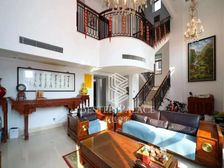 业主置换看中大HOUSE 诚意出售 开间大 采光好 院子大