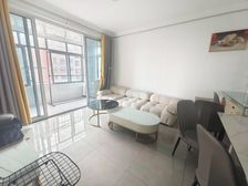 电梯房 商业配套成熟 南北通透 环境好 产权清晰 临地铁