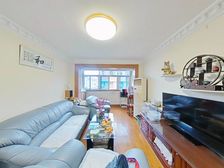 近地铁 周边商圈丰富 配套齐全 采光无遮挡 视野好