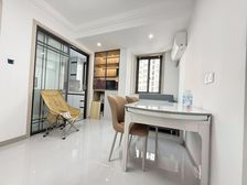 新装修一年不到出售!房东很诚信,2026福利房!随时看