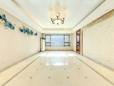 万科假日风景 170平3居 南北向简装修 着急出售