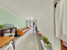 依云公馆74万出售东南朝向温馨3居室素质住户配套齐全