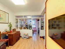 买房0费用交通便捷 南北通透 近医院 购物方便 临地铁 中间