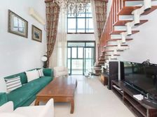 医疗配套成熟 购物方便 送三露台 南北通透 满五 高绿化