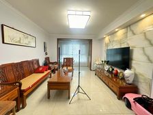 红郡雅苑 商业配套齐全 近地铁 医疗配套成熟 装修好 带电梯